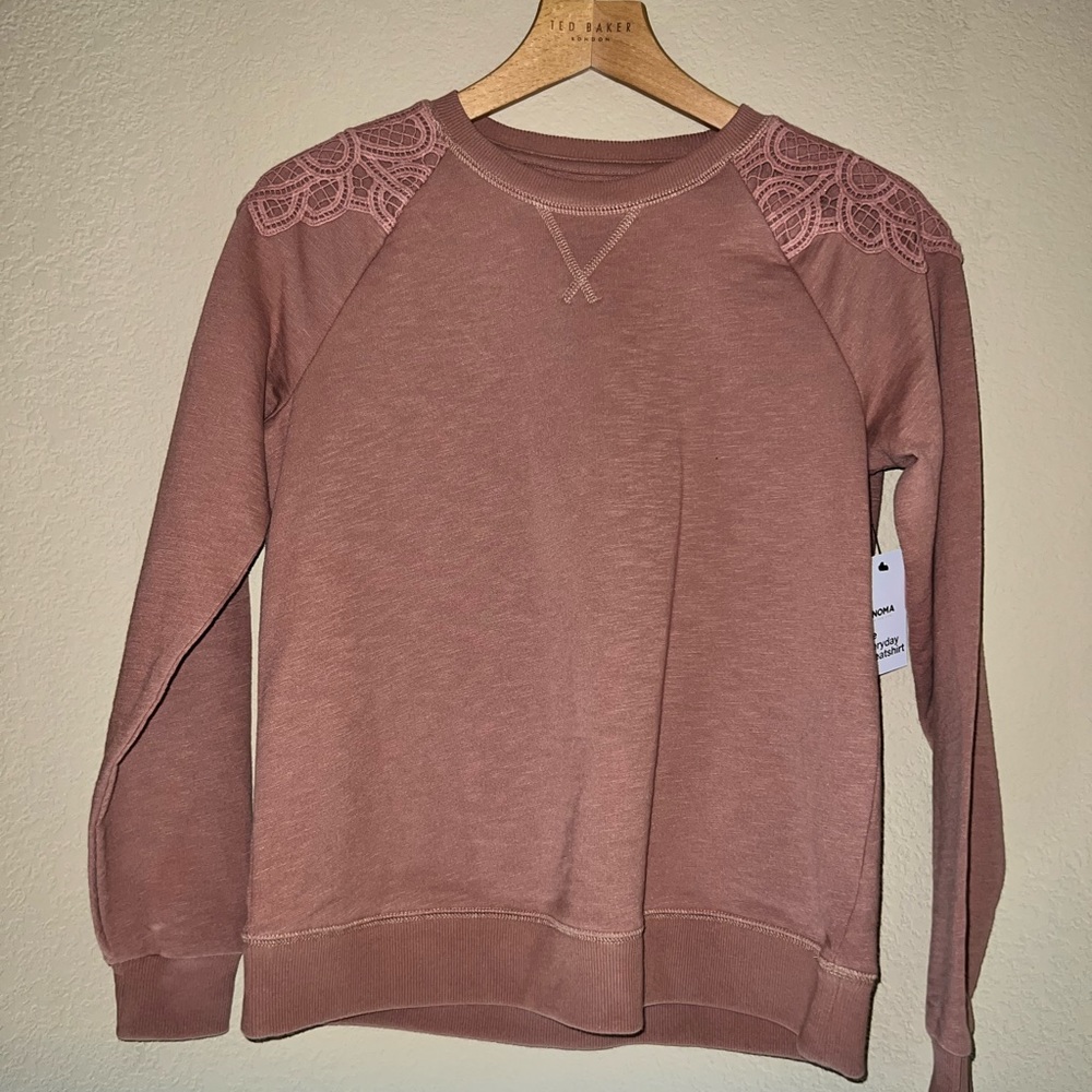 Sweater - Picture 2 of 4